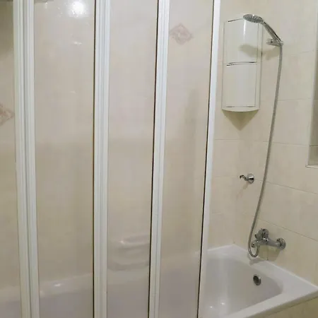 Seafront With Panoramic Ocean Views *