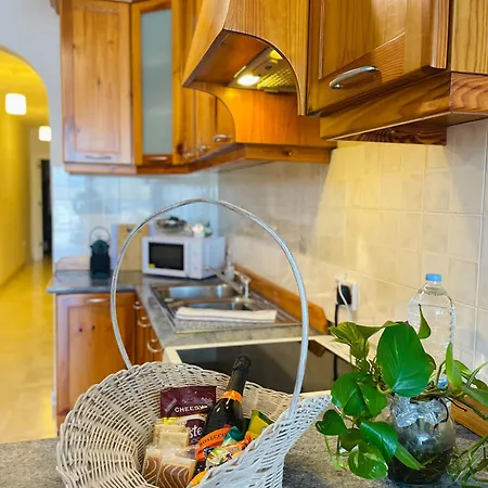 Apartament Welcome Families Beachfront With Ocean Views Mellieħa