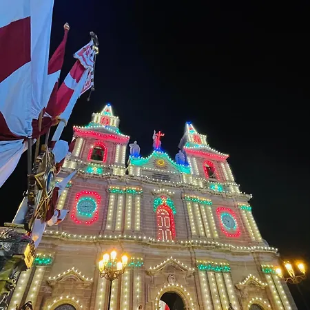 Seafront With Panoramic Ocean Views アパート