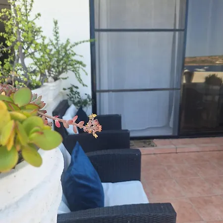 Seafront With Panoramic Ocean Views