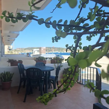 Seafront With Panoramic Ocean Views Mellieha