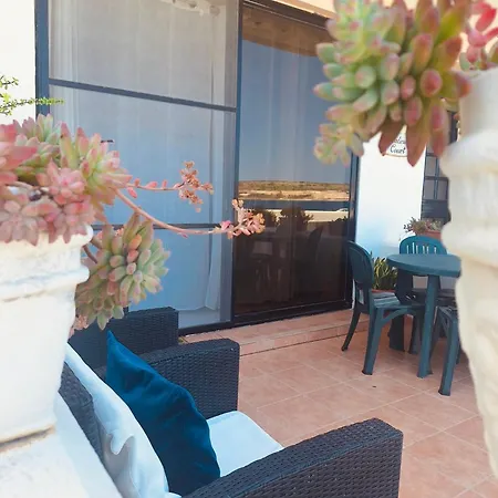 Seafront With Panoramic Ocean Views * Mellieha