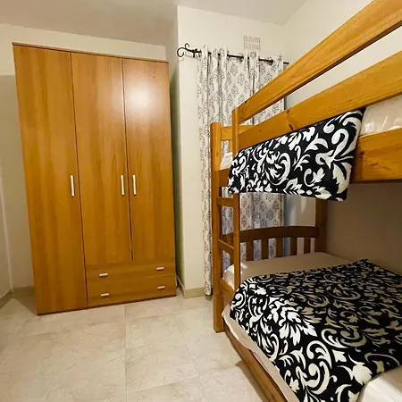 Seafront With Panoramic Ocean Views * メーリッハ